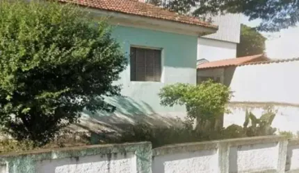 Bom para Construtores - Terreno com 380m² e casa antiga Km 18 - Osasco.