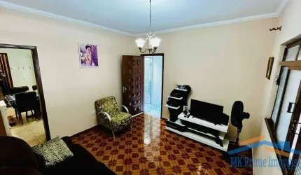 Excelente Casa Térrea com 2 Dormitórios e 2 Vagas de Garagem.