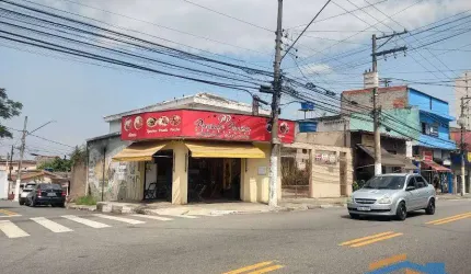 Esquina Comercial na Av: Flora com 253 m², sendo uma Casa e um Salão Com.!