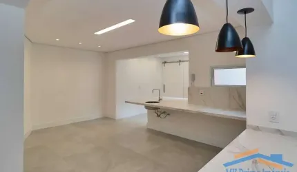 Apartamento reformado 200m² com 3 dormitórios na Bela Vista .