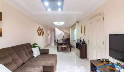 Casa com 3 Quartos e 4 banheiros à Venda, 165 m² - Vila Yara.