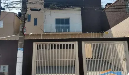 Sobrado a venda com 4 Quartos e 7 banheiros à Venda, 360 m² - V. Yolanda