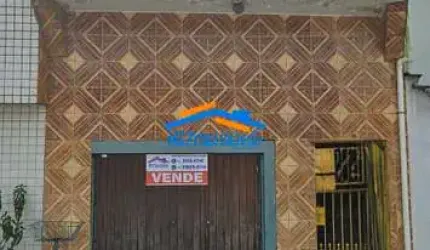 Casa Assobradada com 2 Dormitórios 2 vagas com Edícula de 2 cômodos.