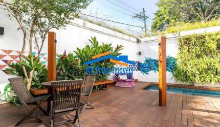 Luxuosa Residência com 4 Suítes no Condomínio Villa Fiume Rosso - São Paulo