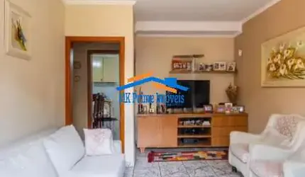 Casa térrea com 3 dorm/Sendo 1 Suíte - 3 Vagas