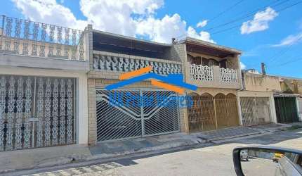 Sobrado Conj. Metalúrgicos 03 Quartos e 2 Vagas - Osasco.