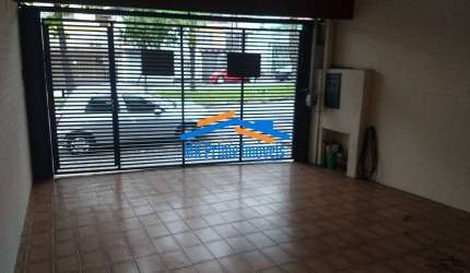 Sobrado com 4 Quartos e 2 Banheiros à Venda no Cipava em Osasco.
