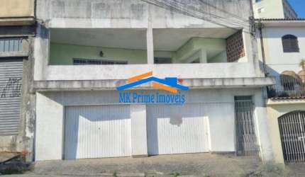 Ótimo Sobrado com 3 Dormitórios sendo 1 Suíte e 2 Vagas de Garagem.
