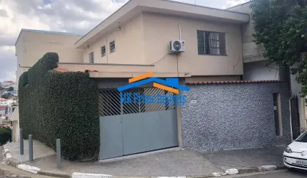 Sobrado em Ótima Localização
