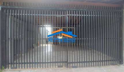 Excelente Sobrado com 4 Dormitórios sendo 2 Suítes e 2 Vagas de Garagem.