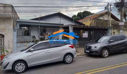 Casa Térrea Completa – 2 Quartos, 2 Banheiros, Quintal e Mais.
