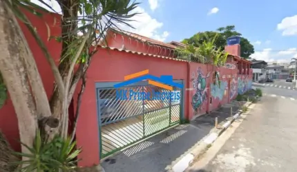 Casa de Esquina à Venda – 400 m² de Terreno | Av. Jaguaribe | Osasco/SP