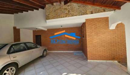 Sobrado 4 Dorm/2 Suítes - Lareira - Escritório - Piscina