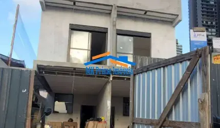 Sobrado Novo com 3 dormitórios, 3 suítes à Venda, 200 m² - Vl Yara - Osasco