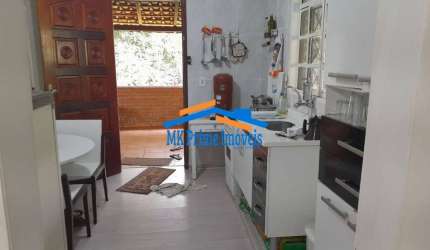 Casa Ampla com Área de Lazer Completa – Aceita Permuta em Osasco.