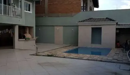 Sobrado c/ 4 Dormitórios, Piscina e Salão de Festa - City Bussocaba/Osasco.