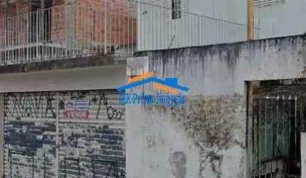 Excelente Terreno de 308 m² com 2 Casas Antigas – Bela Vista.