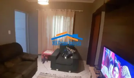 Casa Térrea com 2 Dormitórios, 3 Vagas