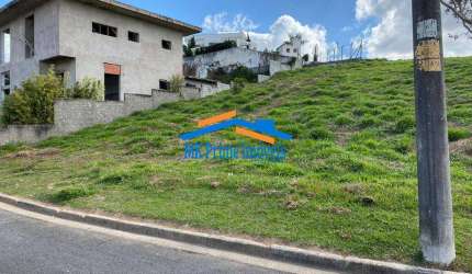 Terreno em condomínio com 502,88 m² em Cotia!