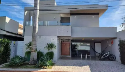 Sobrado no Condomínio Amantini