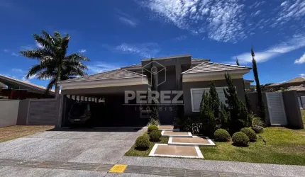 Casa no Condomínio Damha I