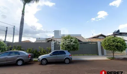 Casa térrea no Bairro Chácara Cachoeira