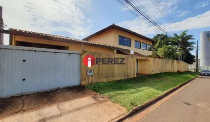 Sobrado comercial no bairro Vila Marli esquina com Av. Tamandaré