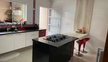 Lindo Sobrado com 3 Suítes e 5 banheiros à Venda, 194 m²  na  Bairro Assunção em São Bernardo do Campo - SP.