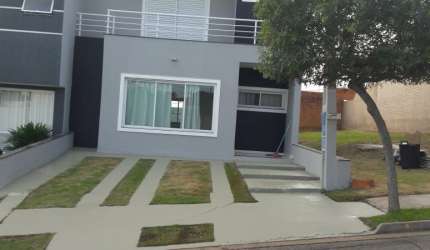 Lindo Sobrado de  165m² à venda no excelente  Condomínio   Fechado  Golden Park -  Sorocaba - SP.