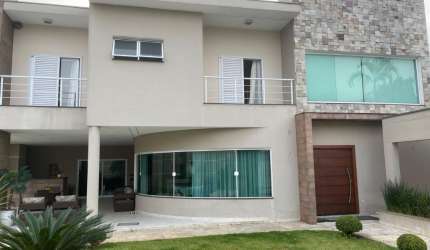 Lindo Sobrado com 04 Dormitórios  Sendo 04 Suítes e 07 banheiros à Venda, 450m² de área Construída, com Terreno de 600m2   no Bairro Parque dos Pássaros em São Bernardo do Campo - SP