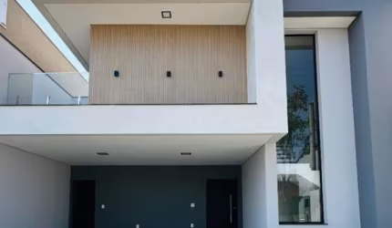 Lindo Sobrado de  218m² de Área Construída com 03 Suítes, à venda no excelente Condomínio Ibiti Reserva - Sorocaba - SP