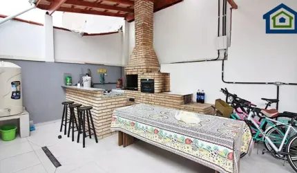 Linda Casa Térrea  à Venda com 180,m² e Terreno de 270m2, no Bairro Assunção em São Bernardo do Campo - SP