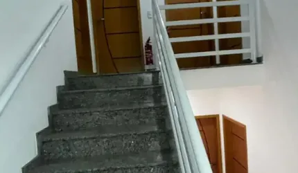 Linda Cobertura á venda de 84m² com 02 Dormitórios, no Vila Scarpelli - Santo André - SP.