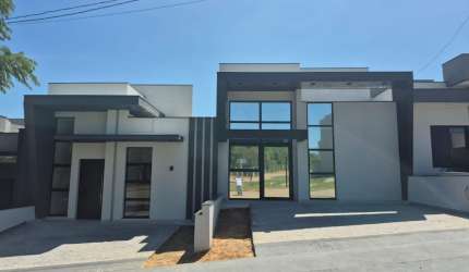 Linda Casa Térrea de 100m² à venda no excelente Condomínio Fechado Villagio Ipanema I- Sorocaba - SP.
