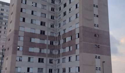 Apartamento de 50m² com 02 Dormitórios, á venda, no Bairro Santa Terezinha em São Bernardo do Campo - SP.
