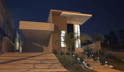 Casa de condomínio térrea á venda possui 170m² com 03 Dormitórios, Itupeva.