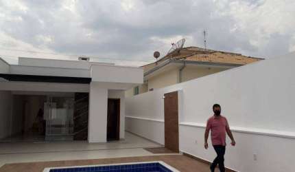 Casa de condomínio térrea á venda com 220m² com 03 Dormitórios, Parque das Estrelas - Boituva.