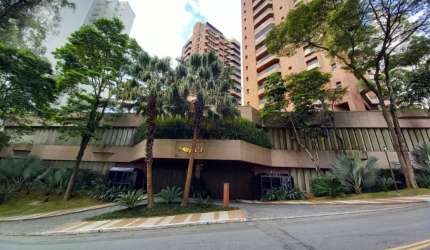 Linda Cobertura de 592m² á Venda no Excelente Condomínio Maxims - Morumbi.