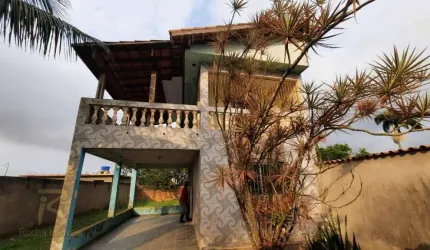 Casa com 2 dormitórios à venda, 140 m² por R$ 230.000,00 - Estância São José - Peruíbe/SP