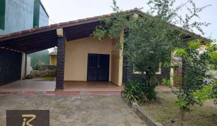 Casa com 2 dormitórios à venda, 119 m² por R$ 360.000,00 - Centro - Peruíbe/SP