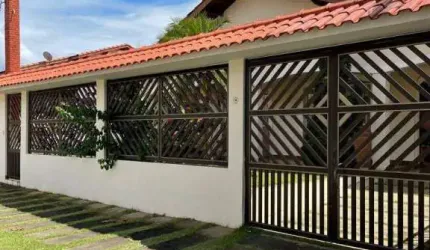 Casa com 3 dormitórios à venda, 203 m² por R$ 700.000,00 - Jardim Beira Mar - Peruíbe/SP