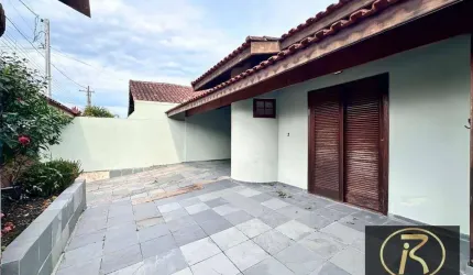 Casa com 3 dormitórios à venda, 137 m² por R$ 480.000,00 - Balneário Três Marias - Peruíbe/SP