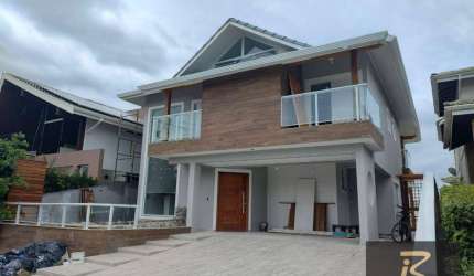 Sobrado com 5 dormitórios à venda, 218 m² por R$ 1.950.000,00 - Bougainvillee Residencial III  - Peruíbe/SP