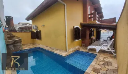 Casa com 3 dormitórios à venda, 147 m² por R$ 580.000,00 - Estância São José - Peruíbe/SP