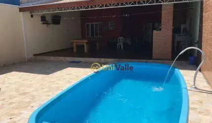Casa com 3 dormitórios à venda, 290 m² por R$ 660.000,00 - Parque Santo Antônio - Taubaté/SP