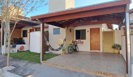 Casa com 3 dormitórios à venda, 90 m² por R$ 453.000,00 - Barreiro - Taubaté/SP
