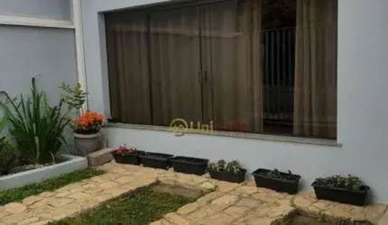 Casa com 4 dormitórios para alugar, 120 m² por R$ 7.730,00/mês - Jardim das Nações - Taubaté/SP