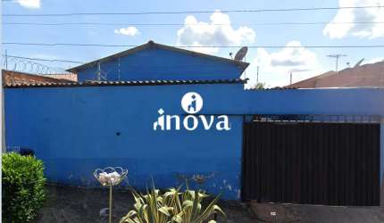 Casa à venda, 2 quartos, 1 suíte, 2 vagas, Cidade Nova - Uberaba/MG