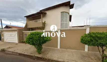 Casa à venda, 3 quartos, 1 suíte, 2 vagas, São Bento - Uberaba/MG