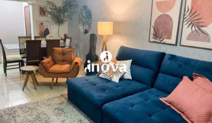 Apartamento à venda, 4 quartos, 1 suíte, 1 vaga, Centro - Uberaba/MG